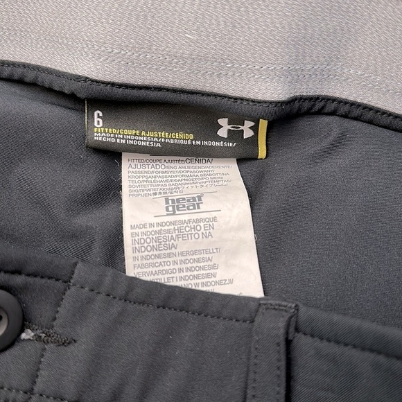 Women’s Black Under Armour 100% Polyester Golf Skort Size 6 - Picture 6 of 6